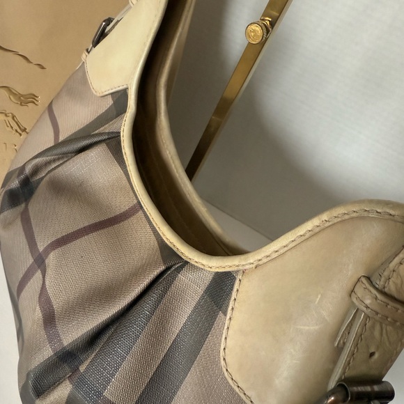 AUTHENTIC HANDBAG BURBERRY. - Picture 16 of 17